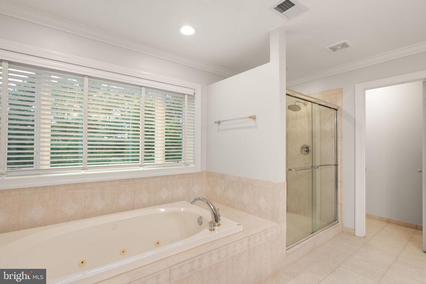 39716 Golden Springs Court photo 40