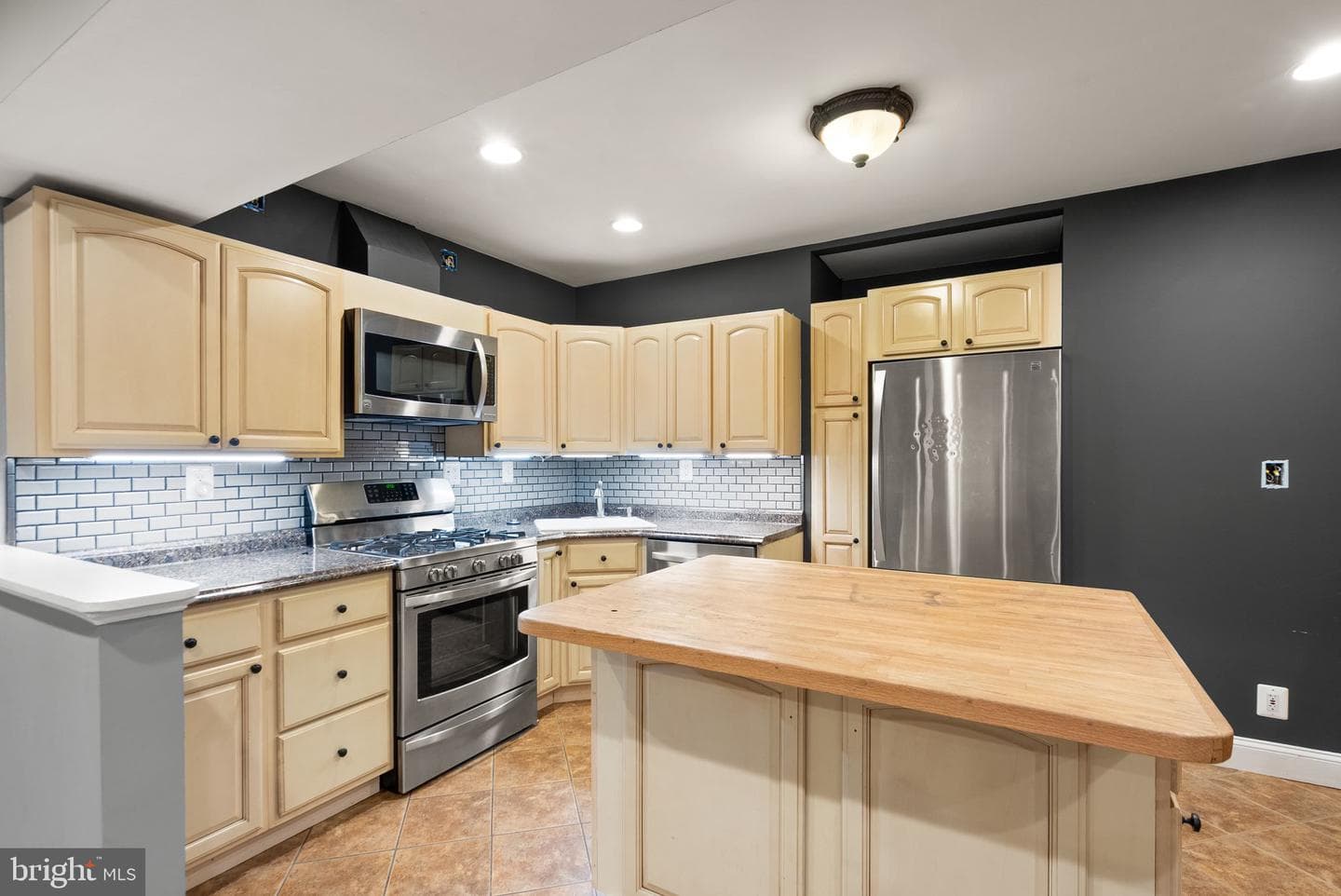 39716 Golden Springs Court photo 55