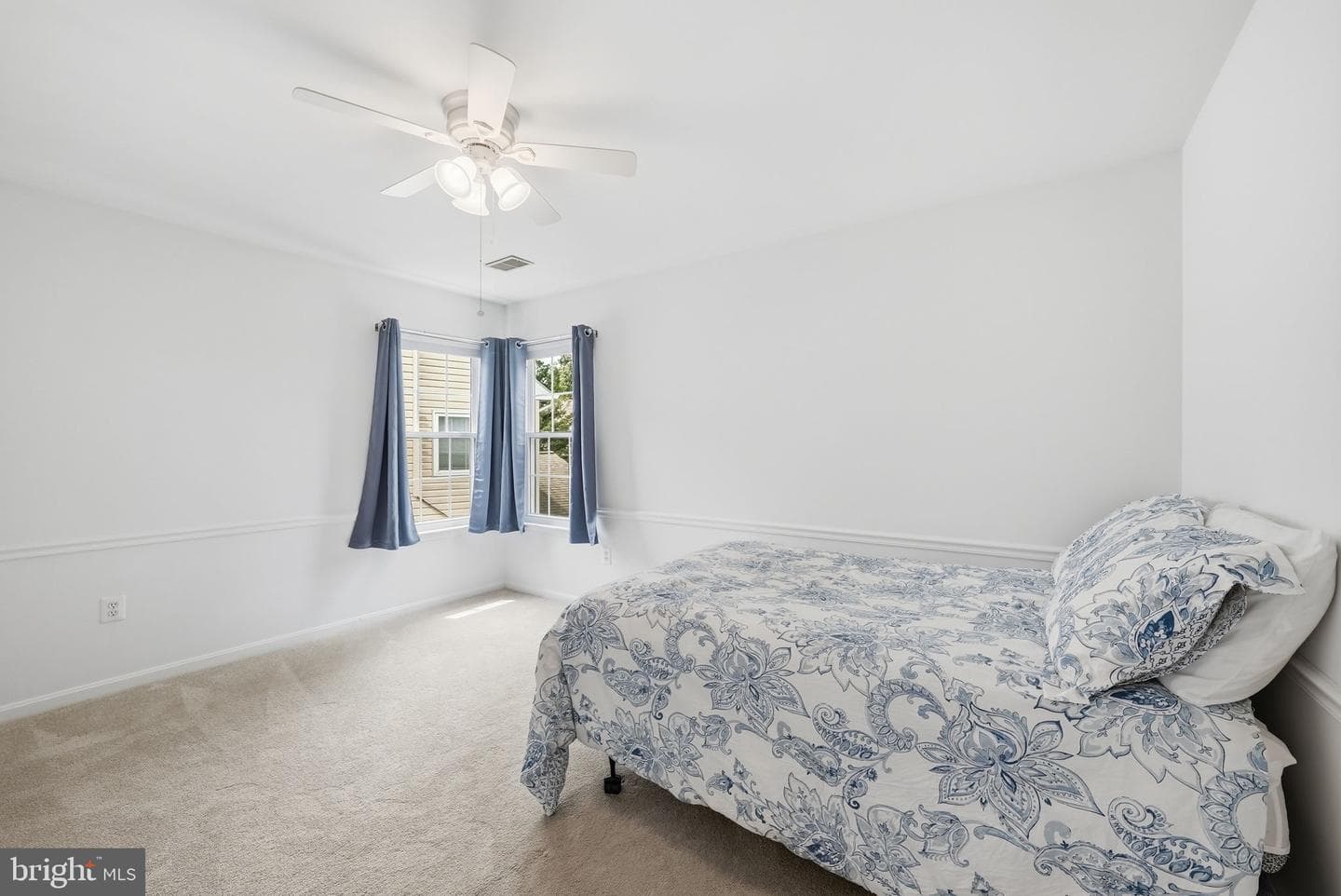 20363 Flushing Meadows Court photo 36