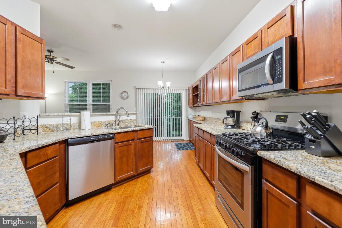 43533 Laidlow Street photo 15