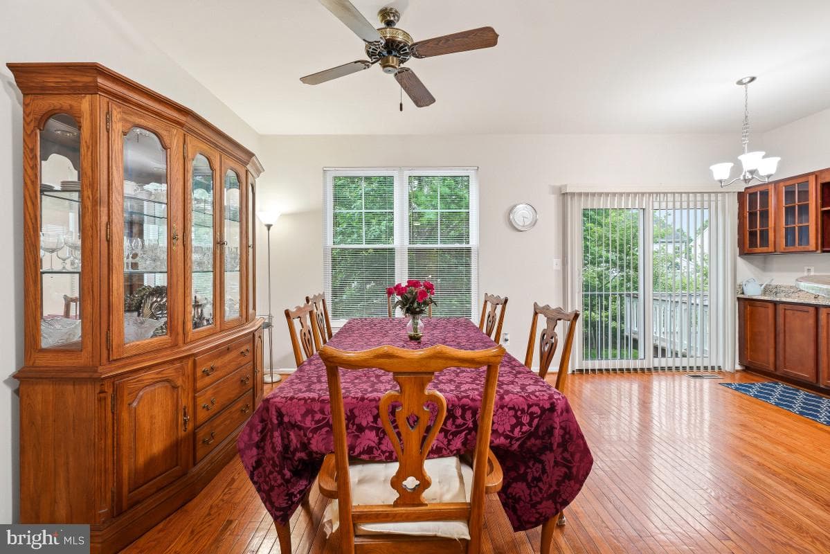43533 Laidlow Street photo 8