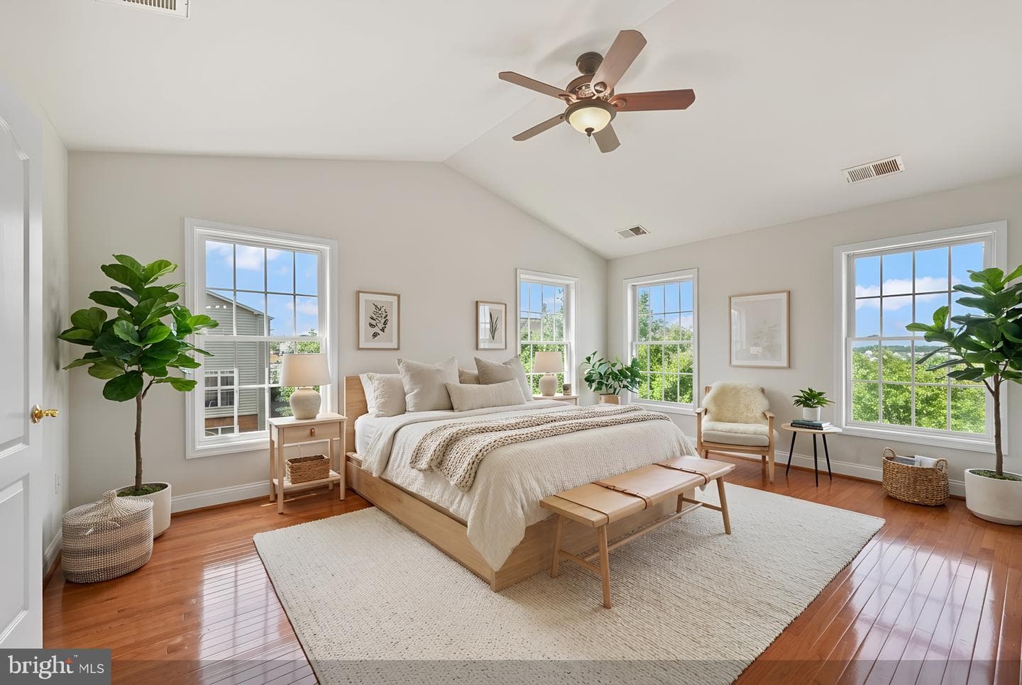 25519 Oak Medley Terrace photo 5