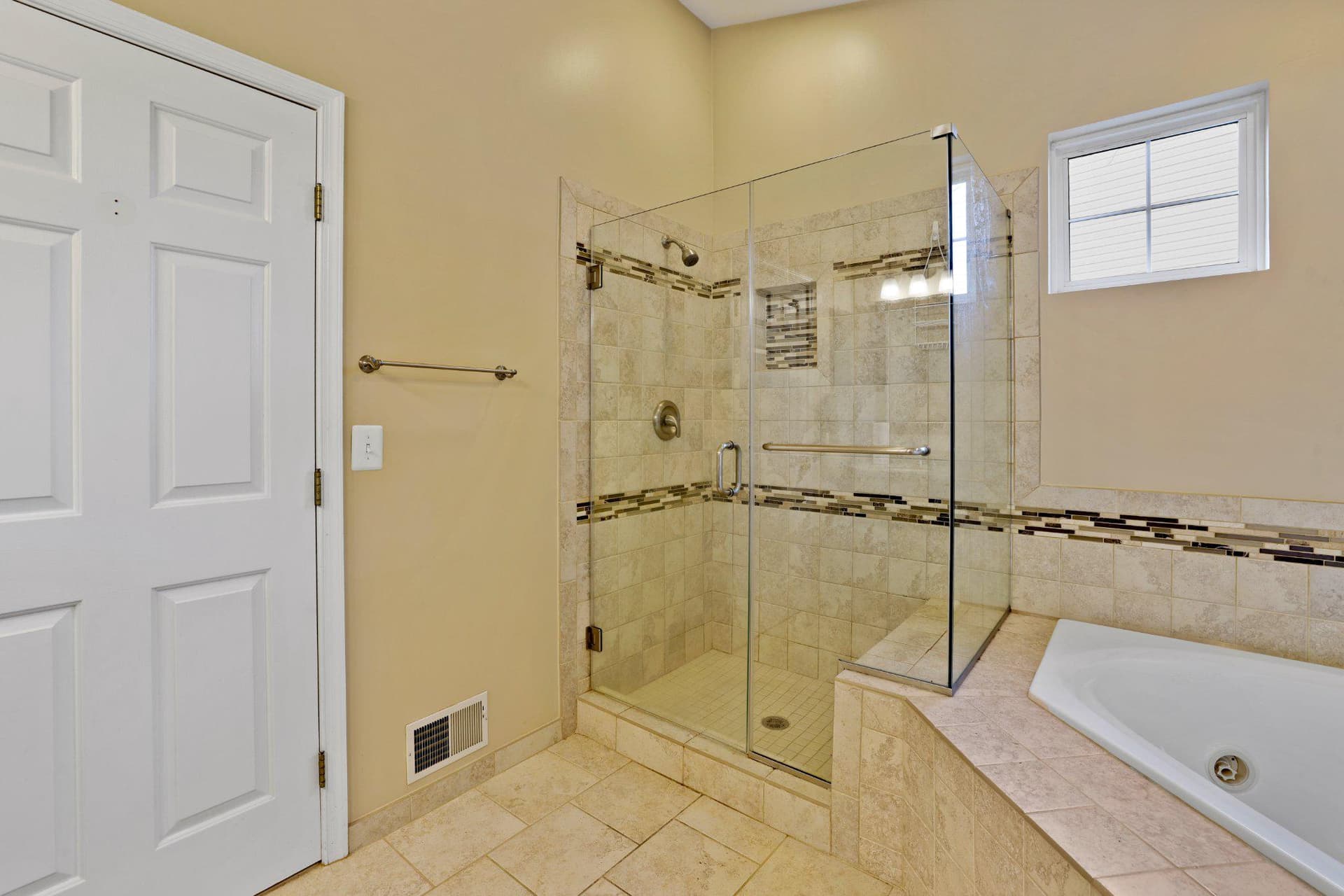 20941 Lohengrin Court photo 33
