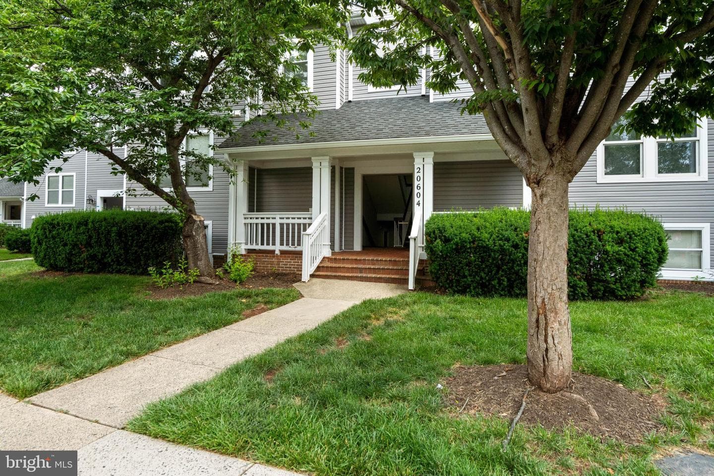 20604 Cornstalk Terrace #301 photo 2