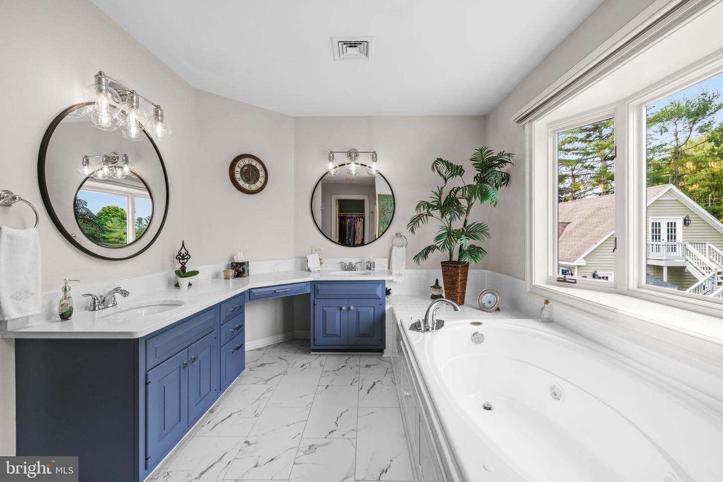 21185 St Louis Road photo 34