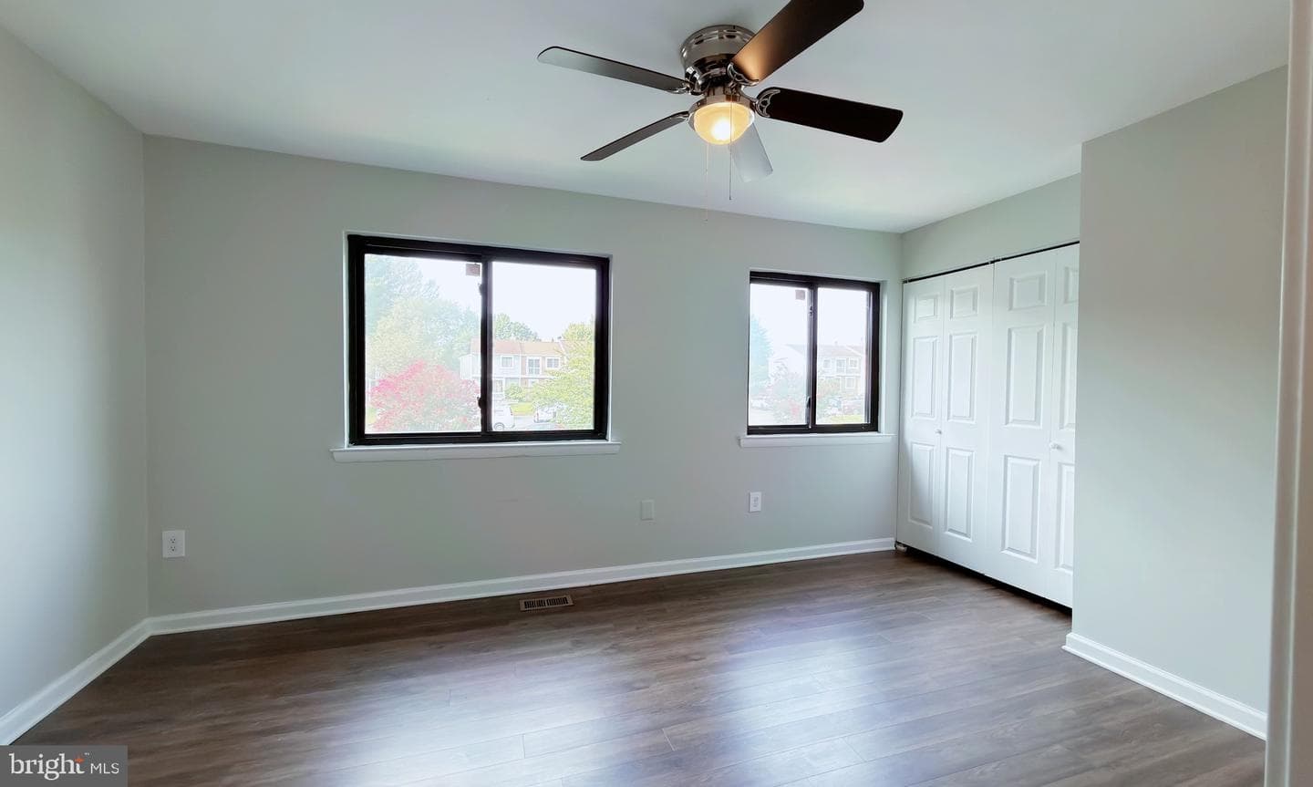30 Sugarland Square Court photo 12