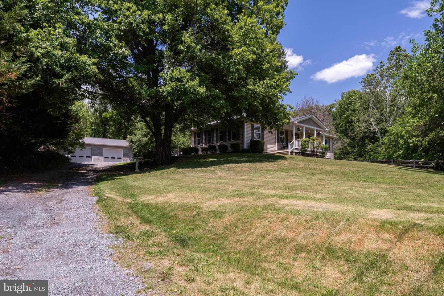 35094 Scotland Heights Road, Round Hill