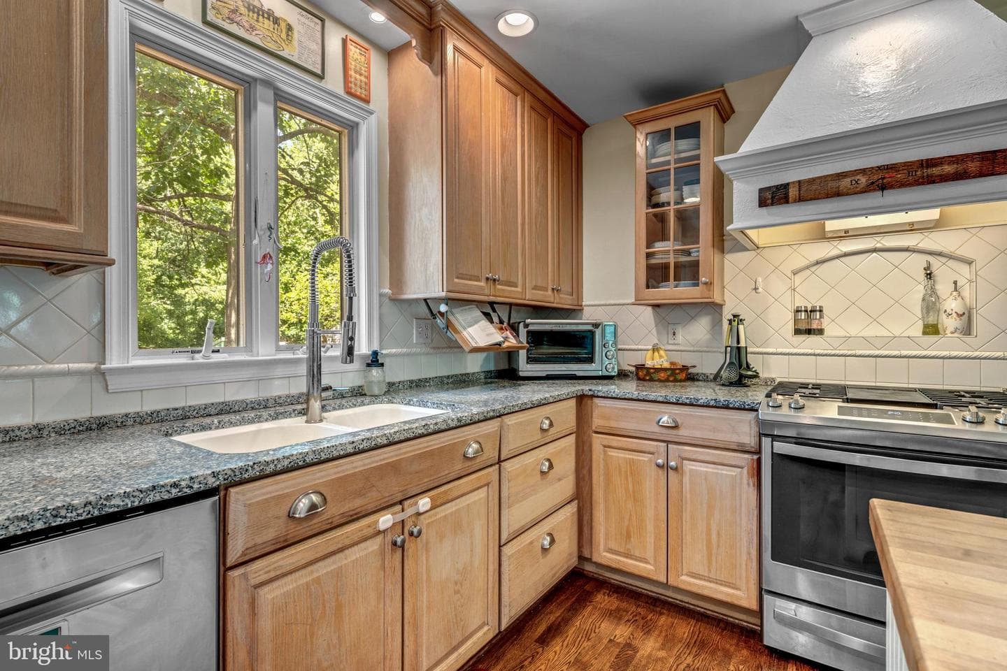 35094 Scotland Heights Road photo 6
