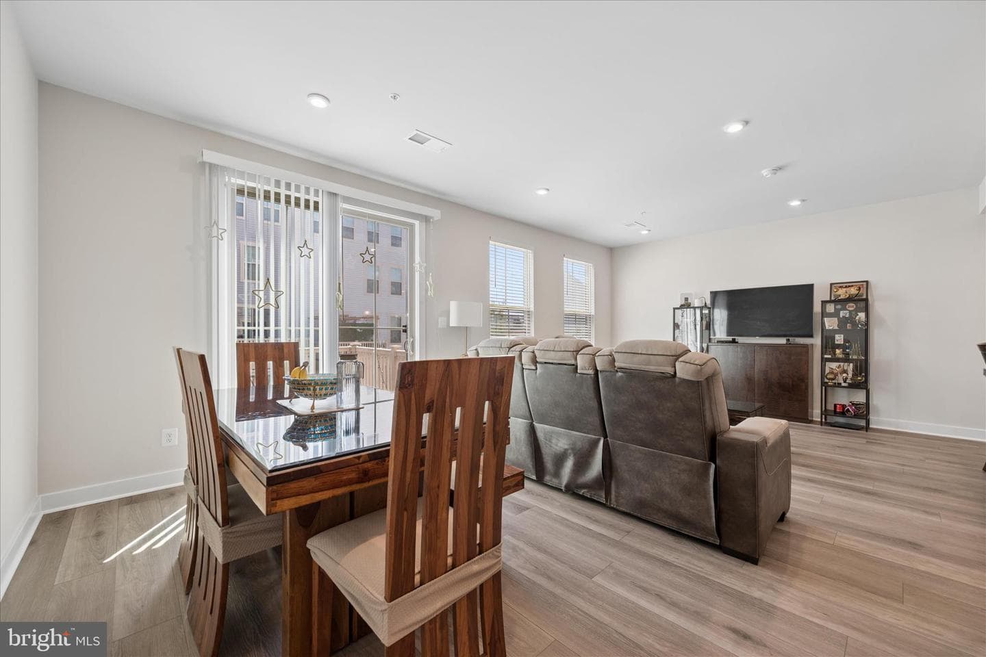 42587 Pitlochry Terrace photo 15