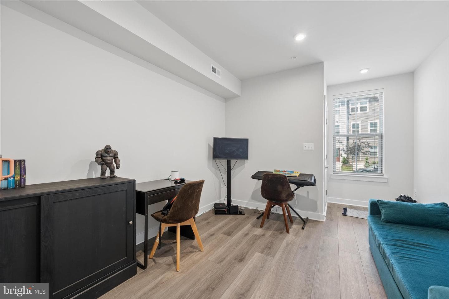 42587 Pitlochry Terrace photo 3