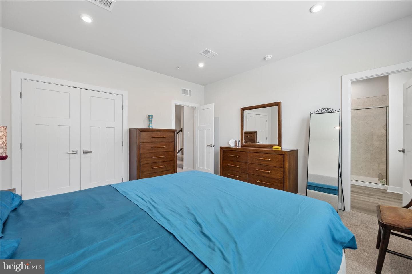 42587 Pitlochry Terrace photo 32