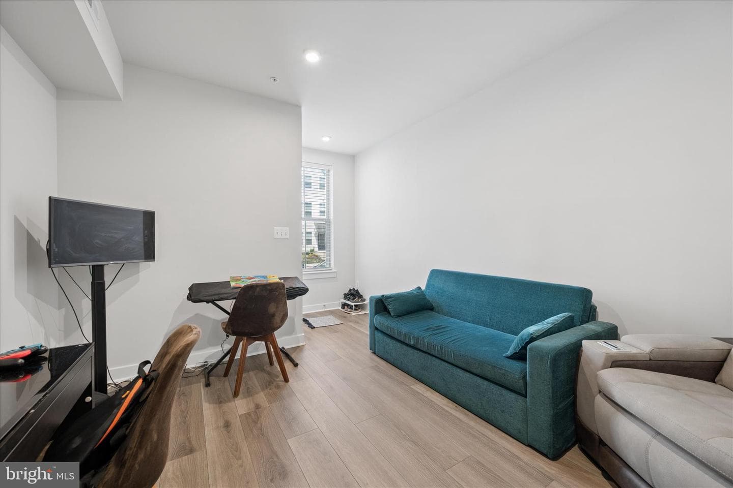 42587 Pitlochry Terrace photo 5