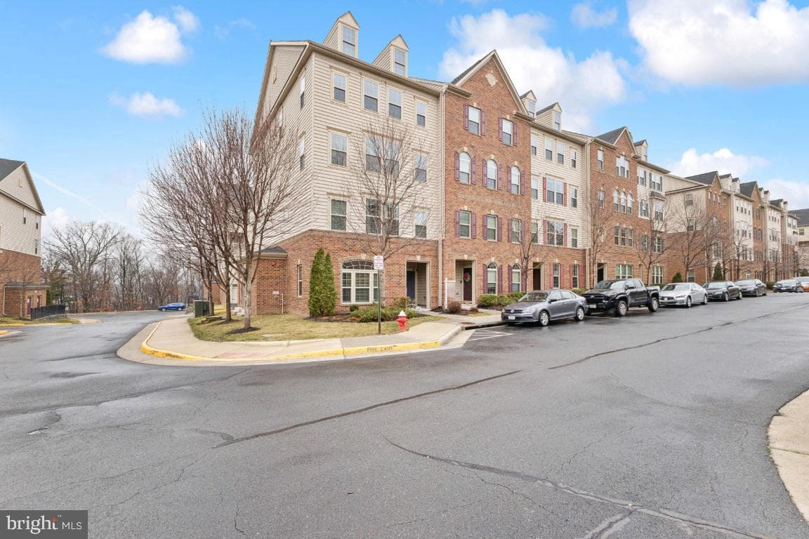 25997 Braided Mane Terrace, Aldie