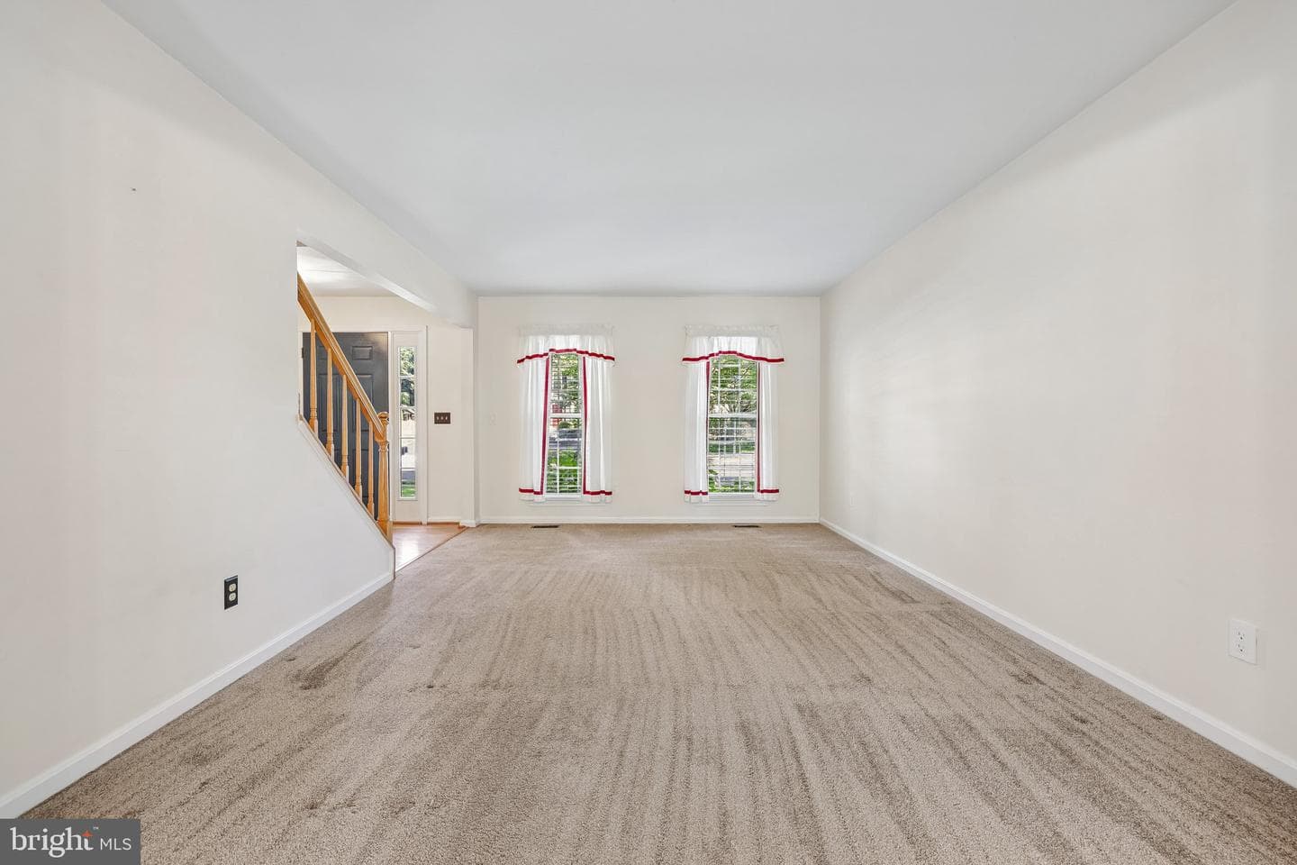 311 Ashton Drive SW photo 7