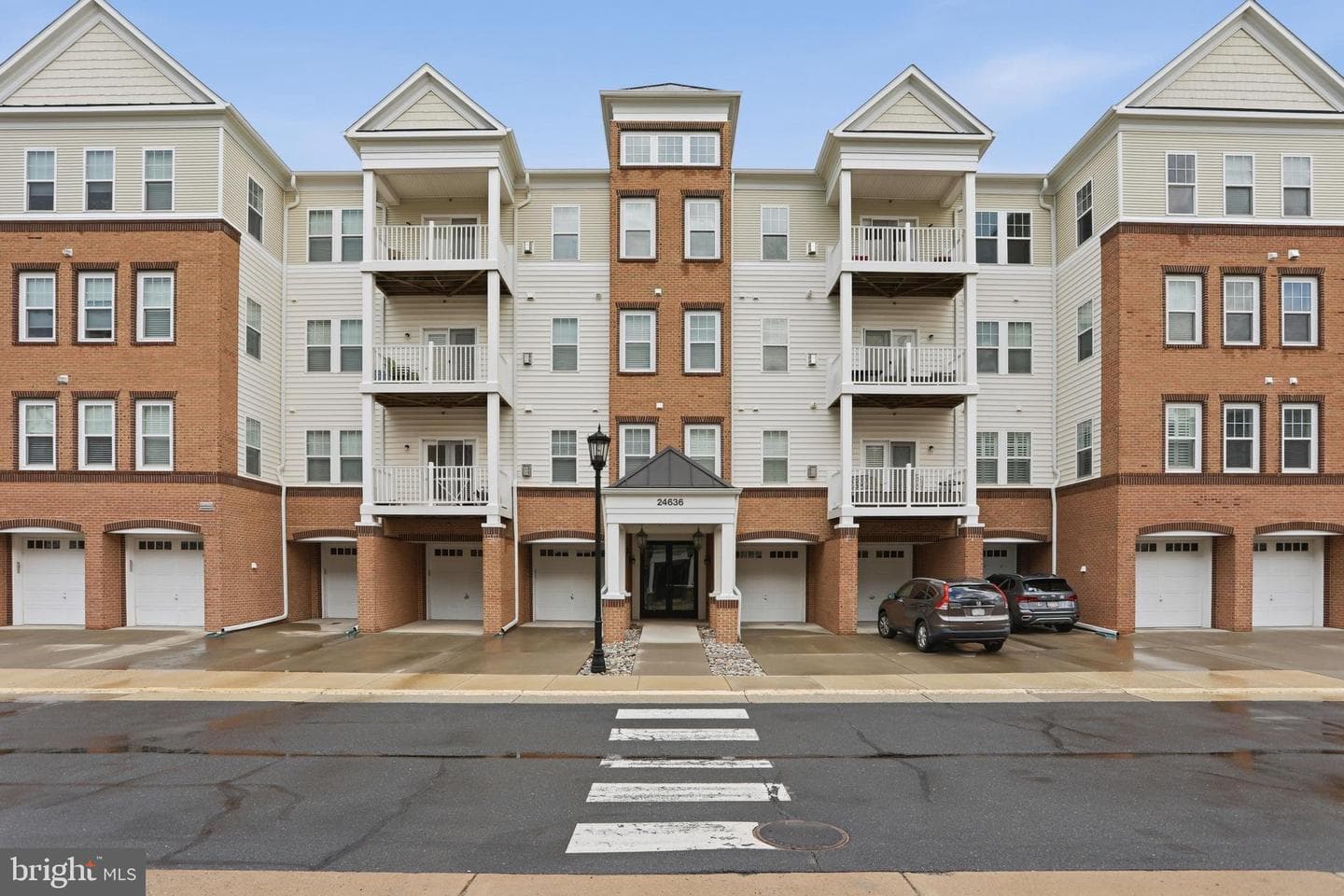 24636 Woolly Mammoth Terrace #207, Aldie