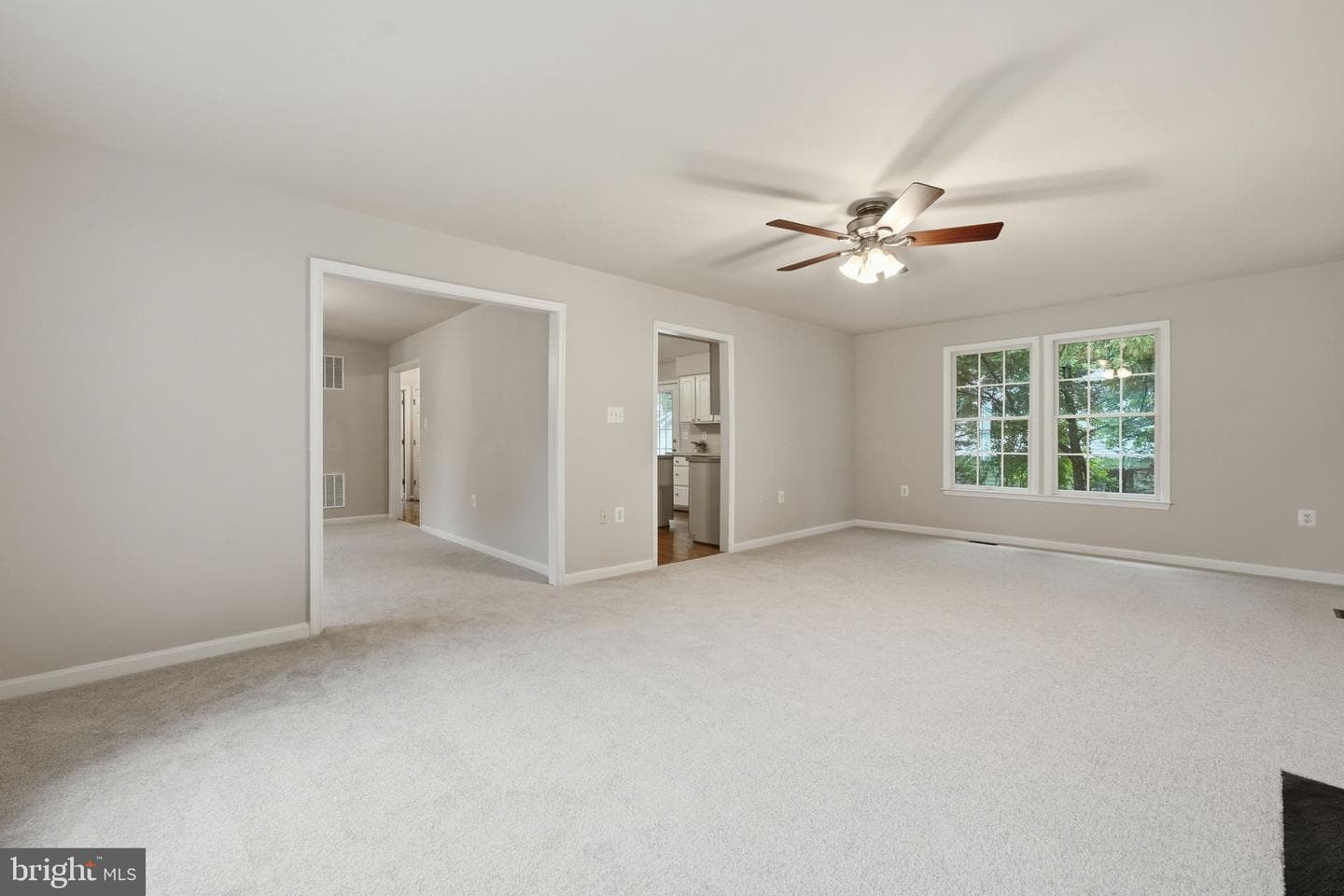 510 W L Street photo 16