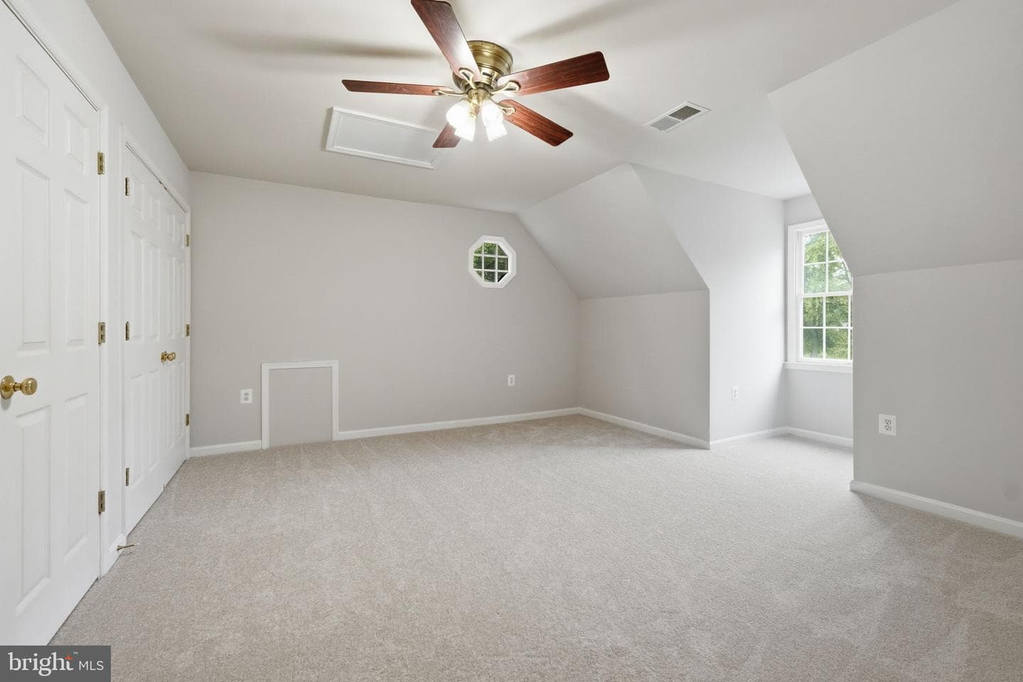 510 W L Street photo 34
