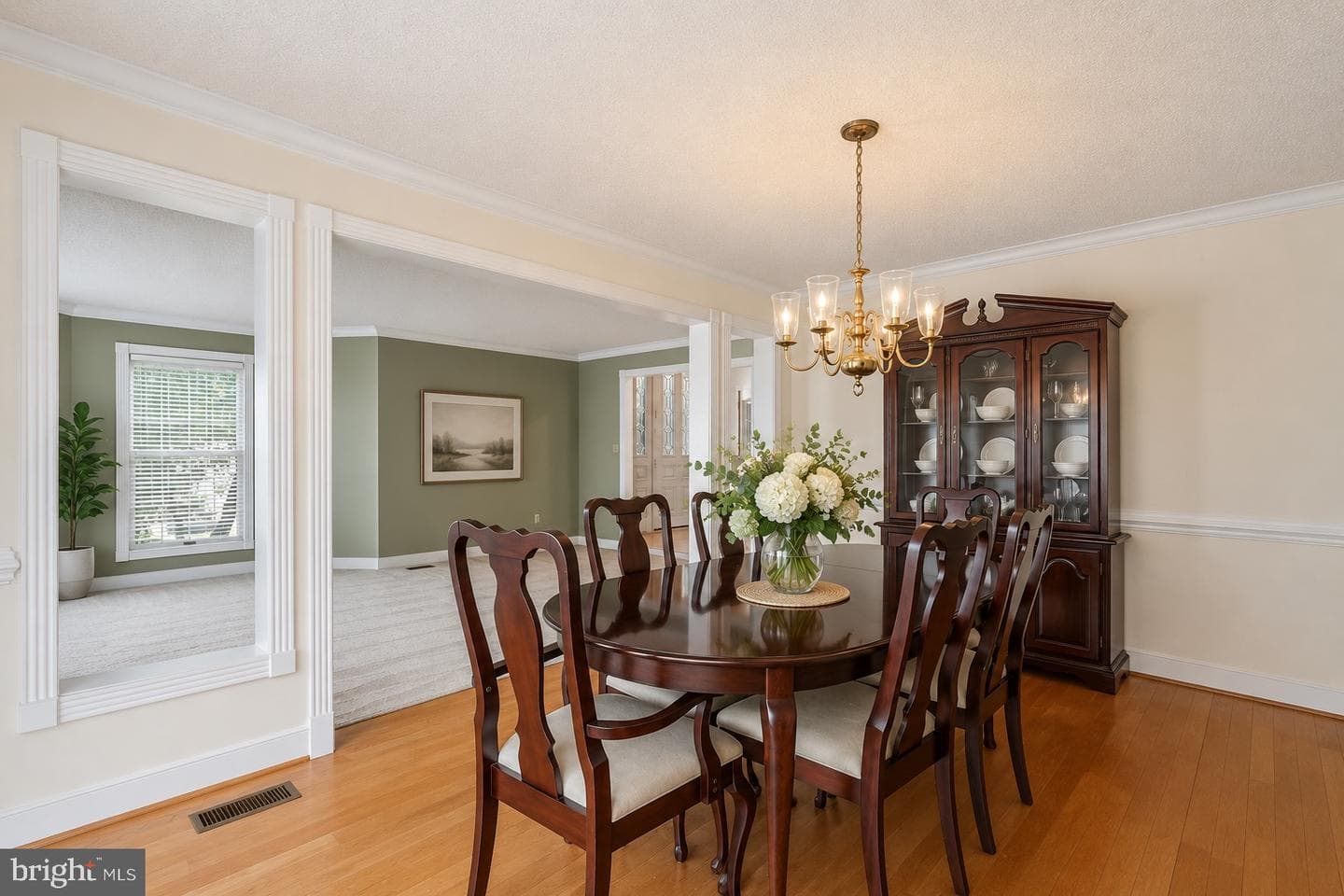 43252 Preston Court photo 4