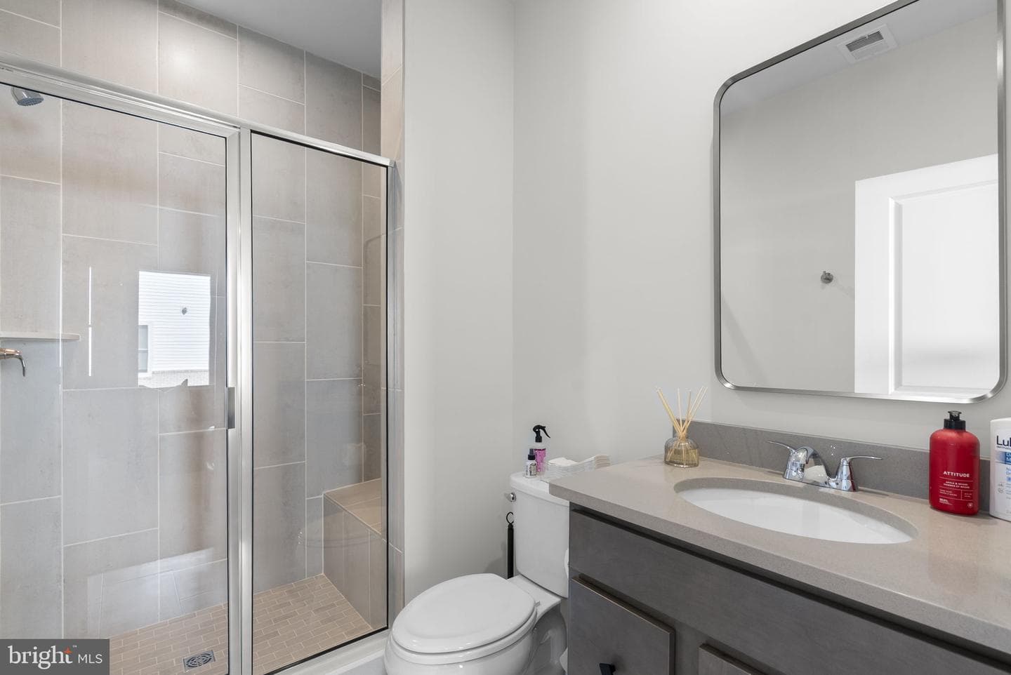 2 Picasso Square #tyce 24-F2 photo 23