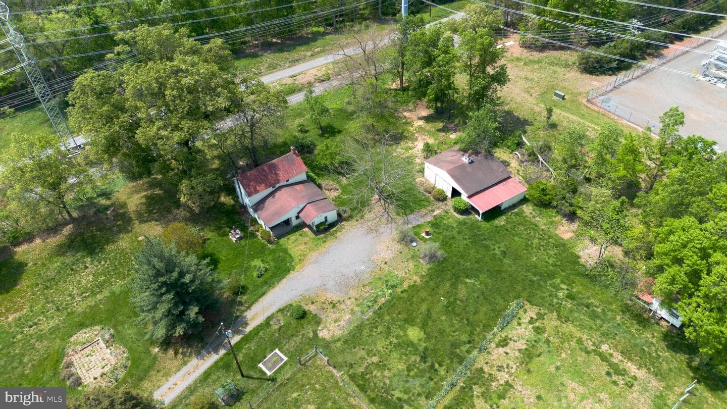 43537 Graves Lane photo 10