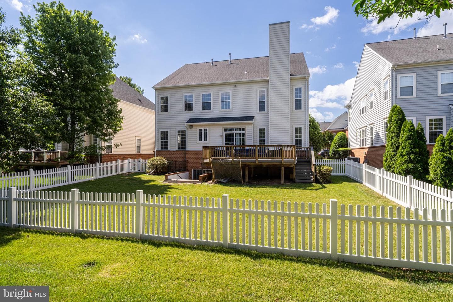 42654 Frontier Drive photo 4