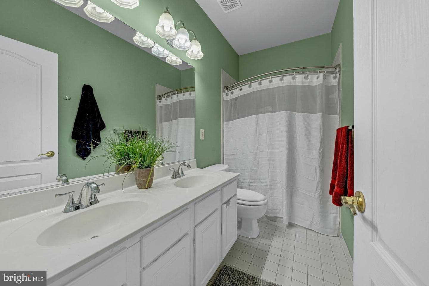 42654 Frontier Drive photo 40