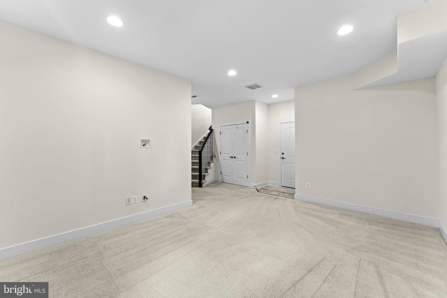 46679 Joubert Terrace photo 45