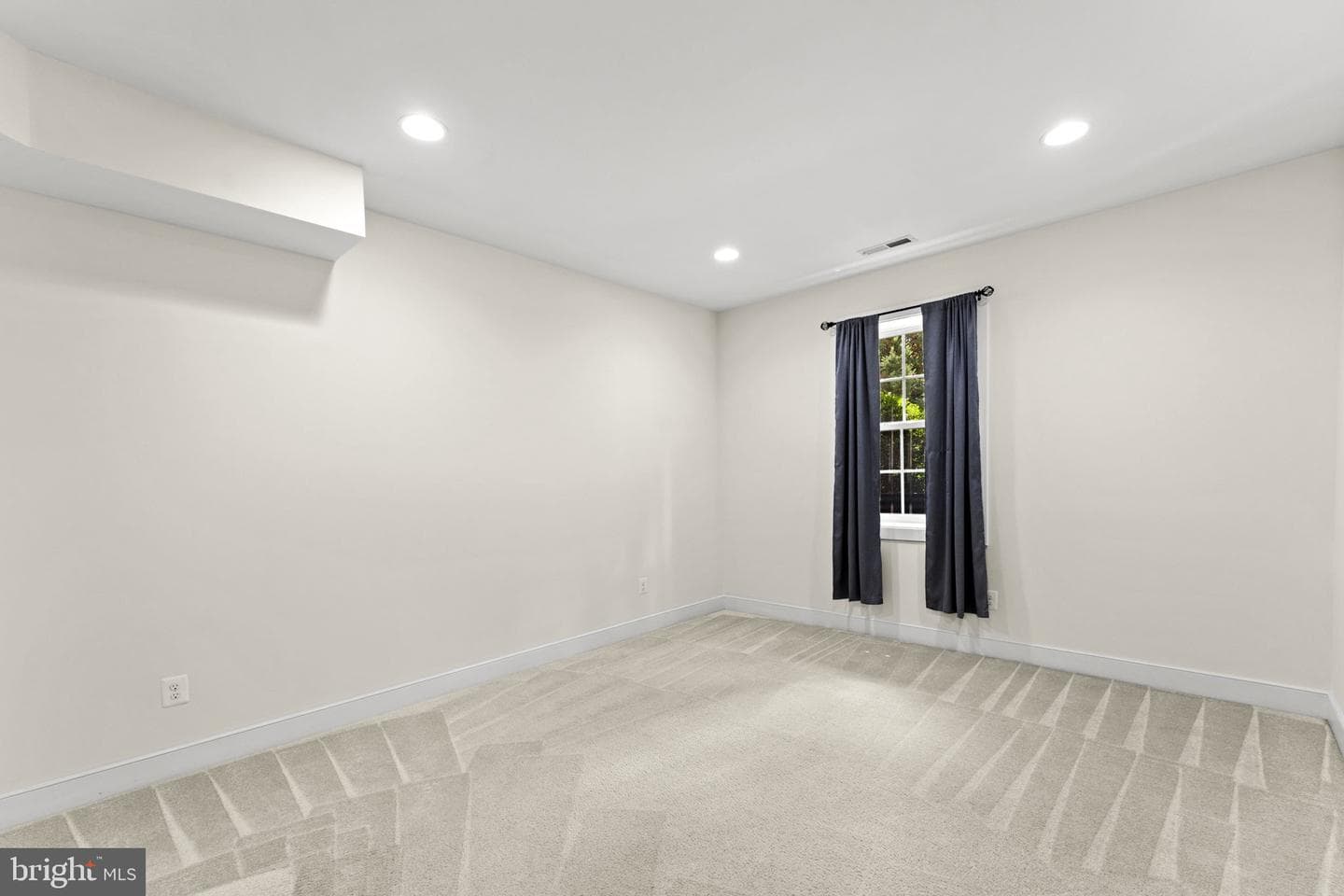 46679 Joubert Terrace photo 46