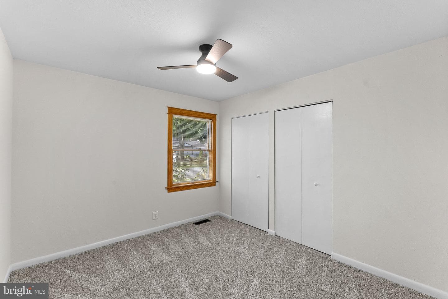 607 S Alder Avenue S photo 28