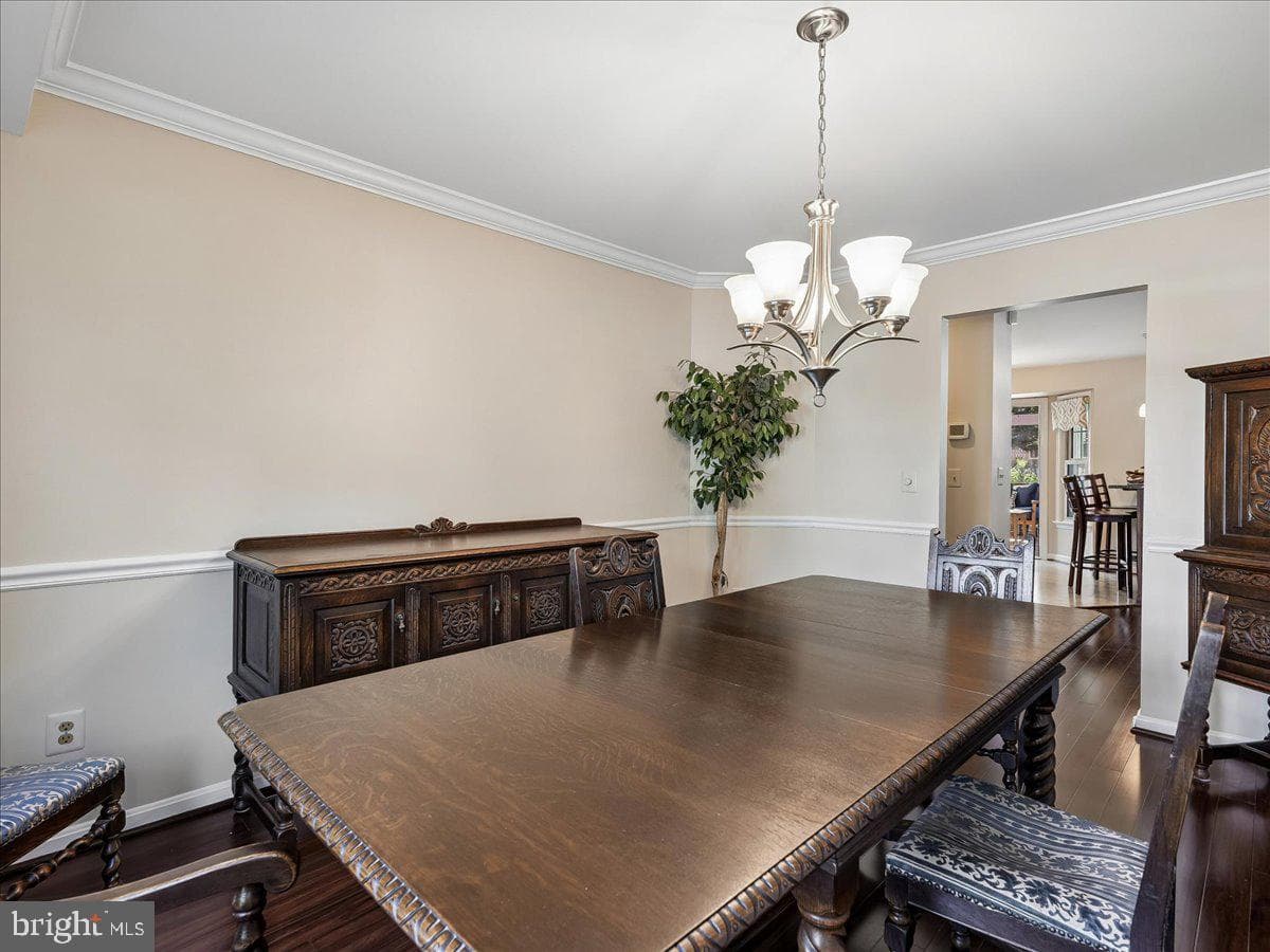 20547 Ringold Drive photo 9