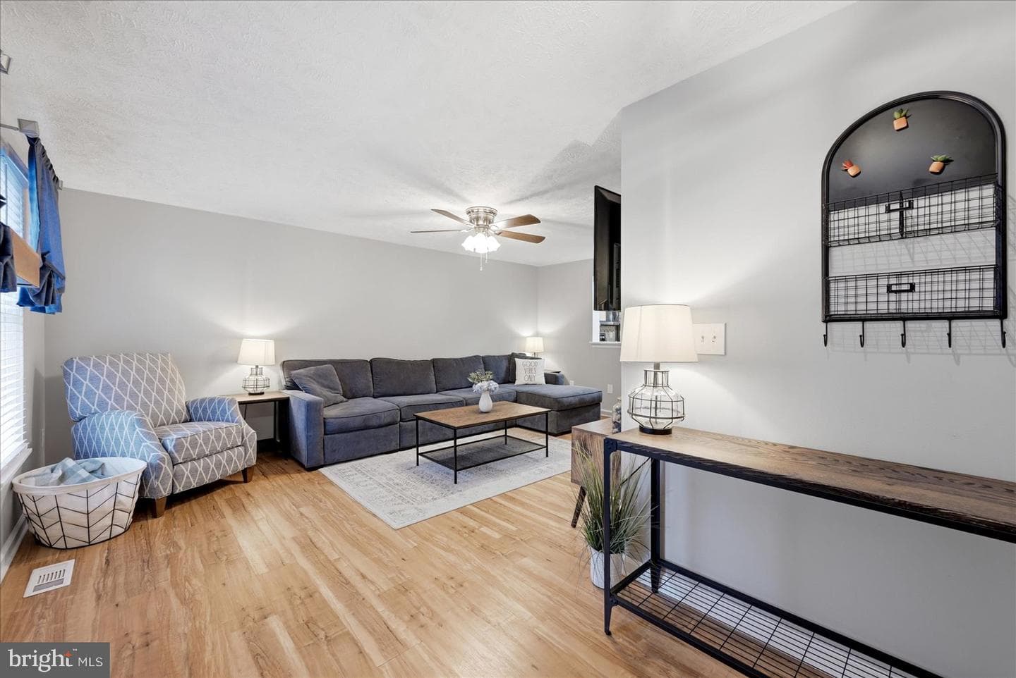 44084 Ferncliff Terrace photo 9