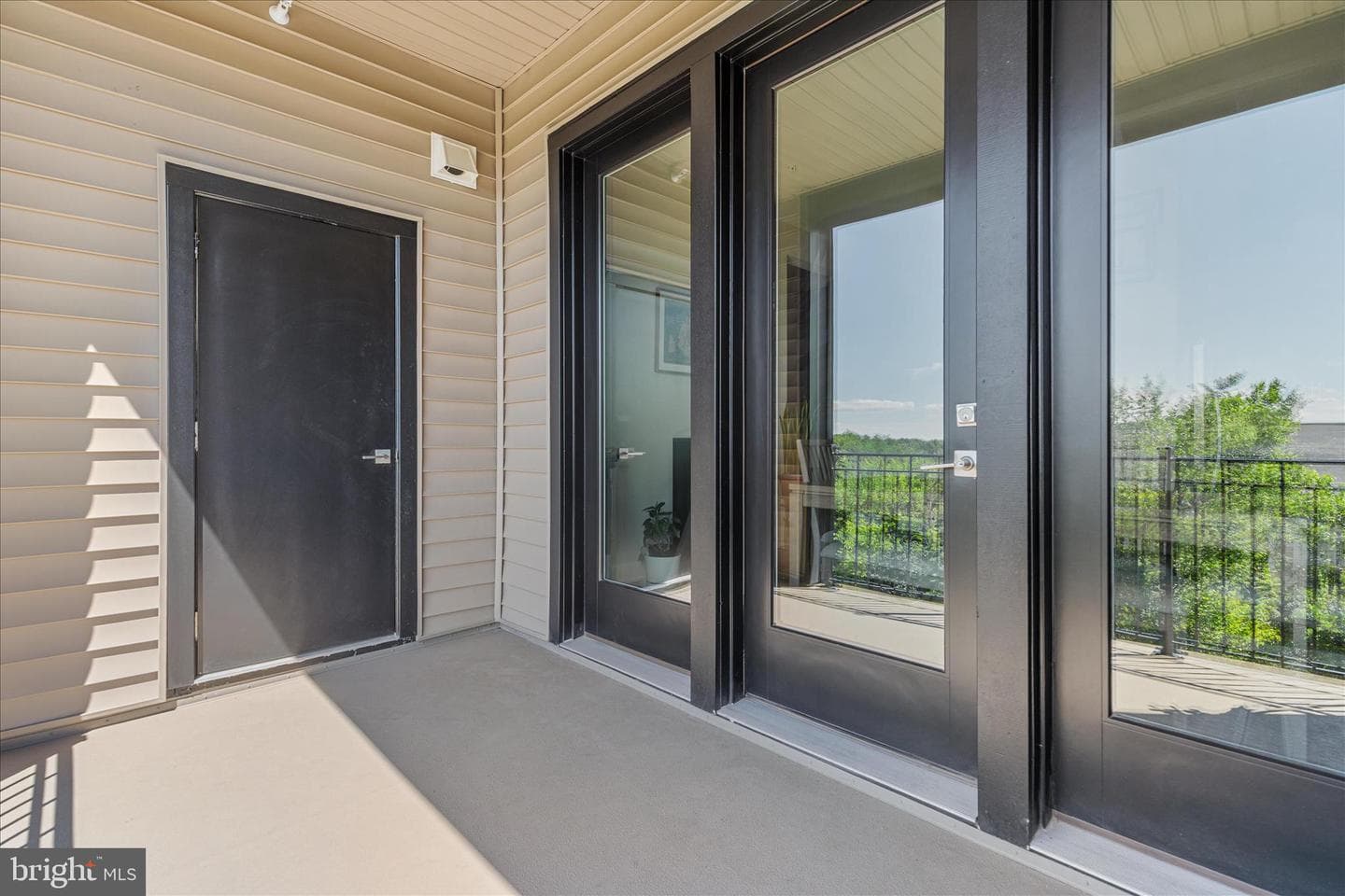 22127 Headwater Terrace #400 photo 30
