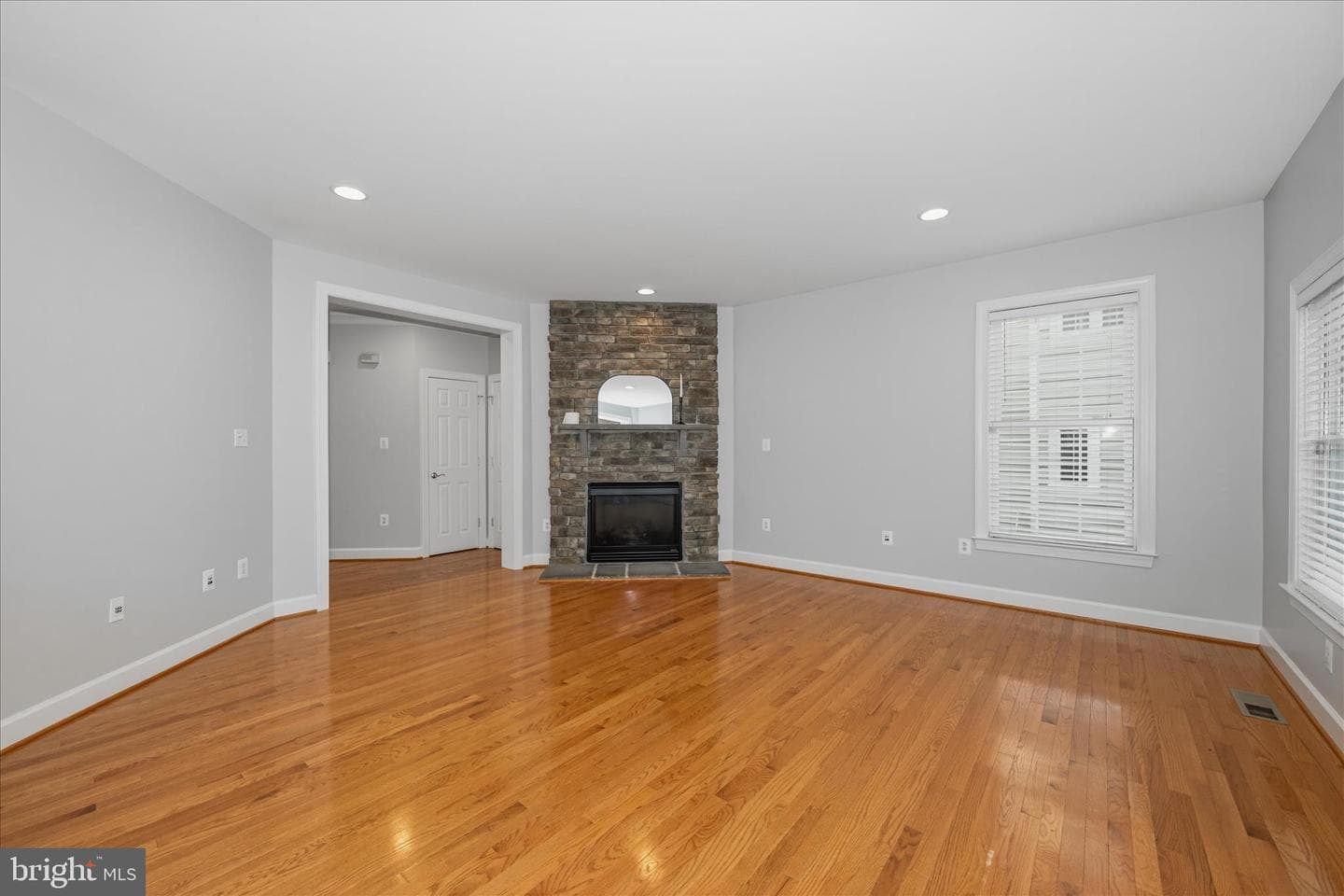 42631 Explorer Drive photo 15