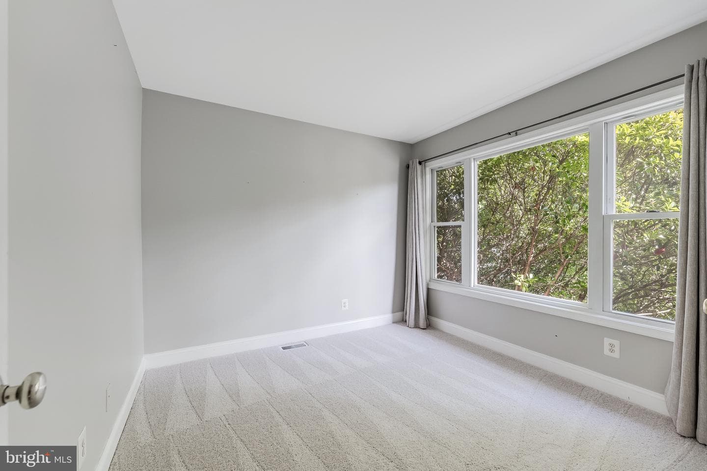 151 S Fox Road photo 33