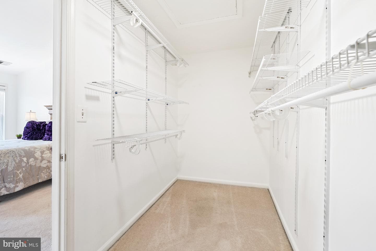 47694 Whirlpool Square photo 17