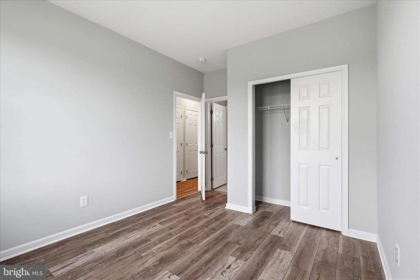 25327 Eldridge Terrace photo 10