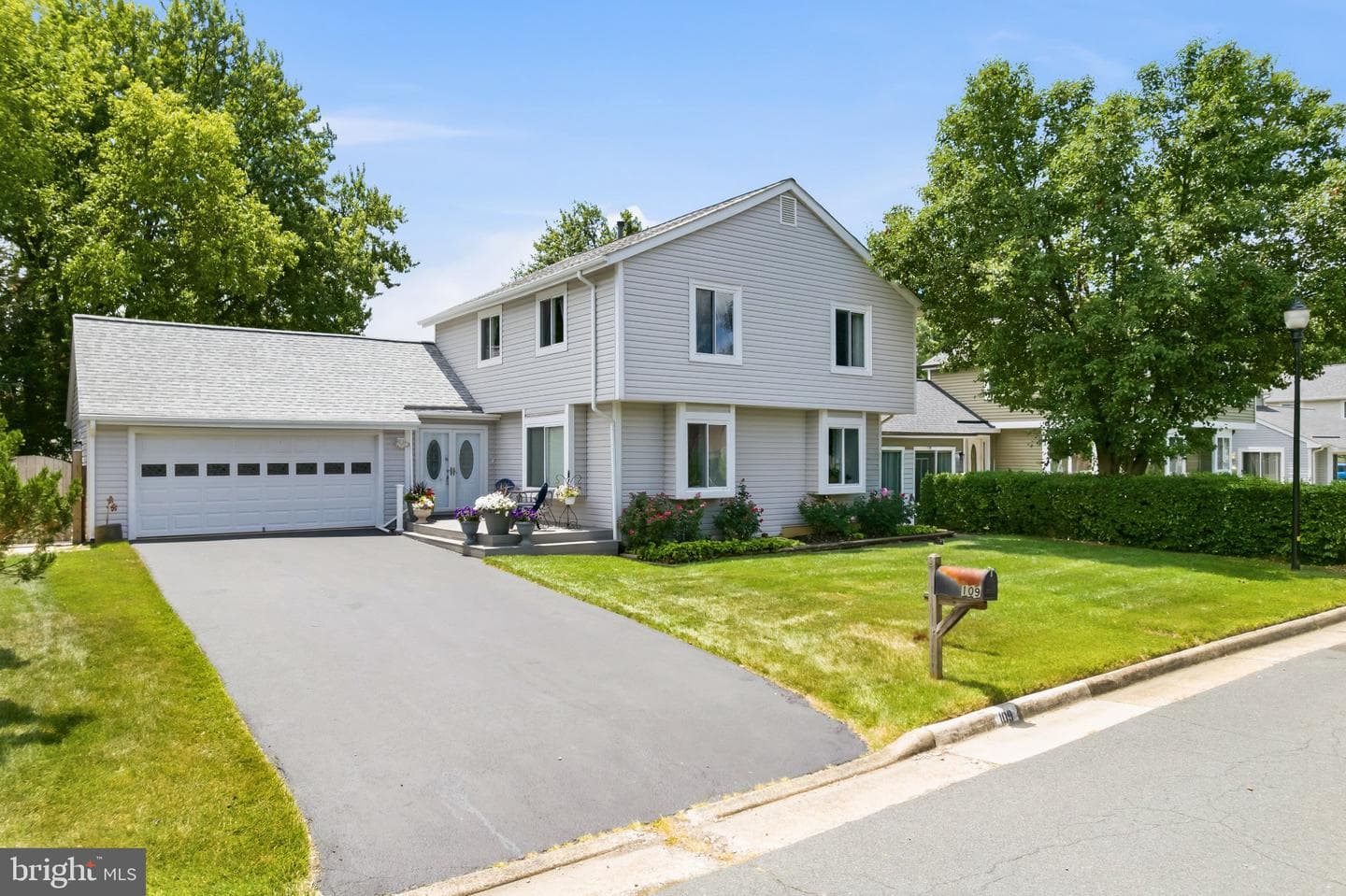 109 Kale Avenue photo 1
