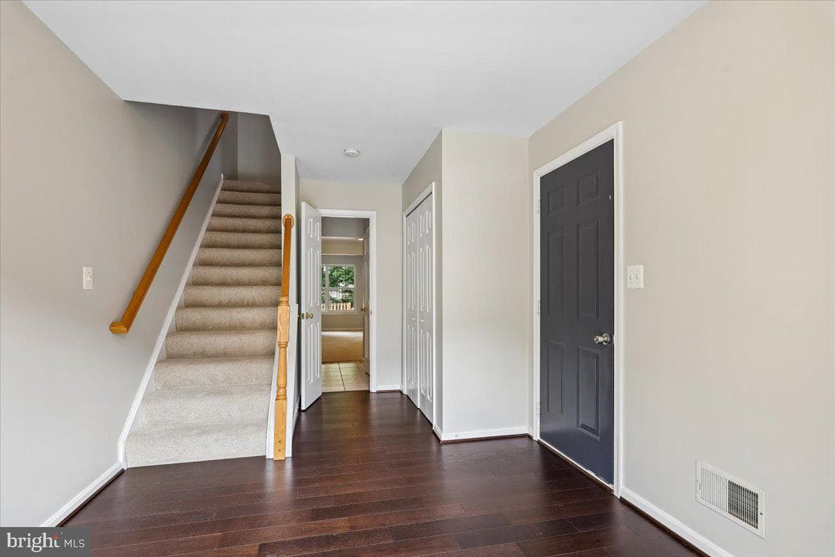 20364 Mount Pleasant Terrace photo 7
