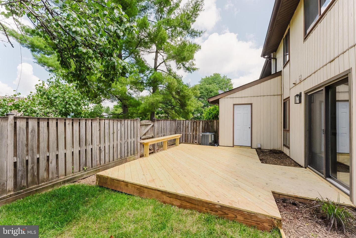 749 Sugarland Run Drive photo 33