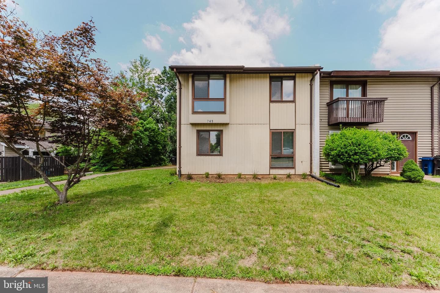 749 Sugarland Run Drive photo 4
