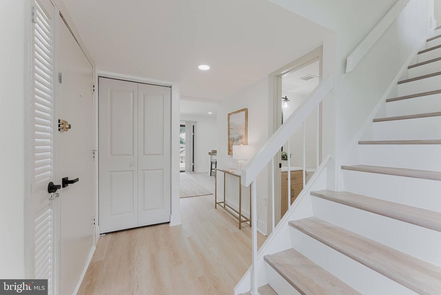 749 Sugarland Run Drive photo 6