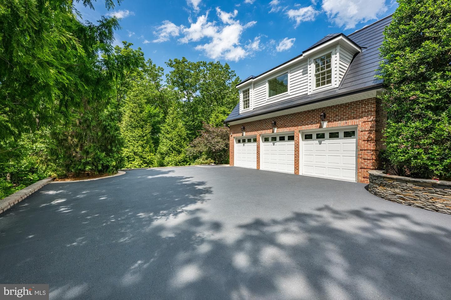 21750 Laurel Wood photo 104