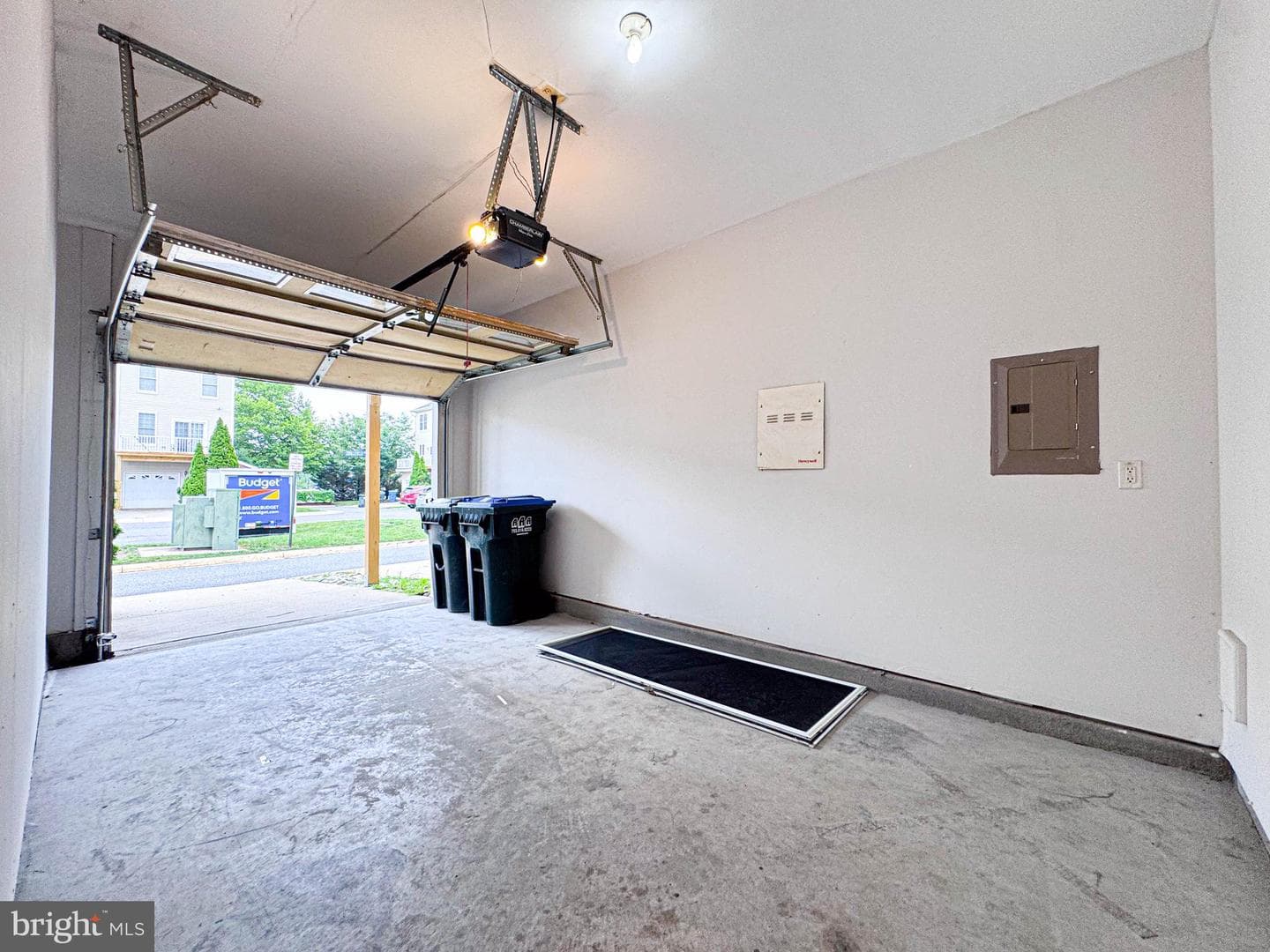 25154 Monteith Terrace photo 12