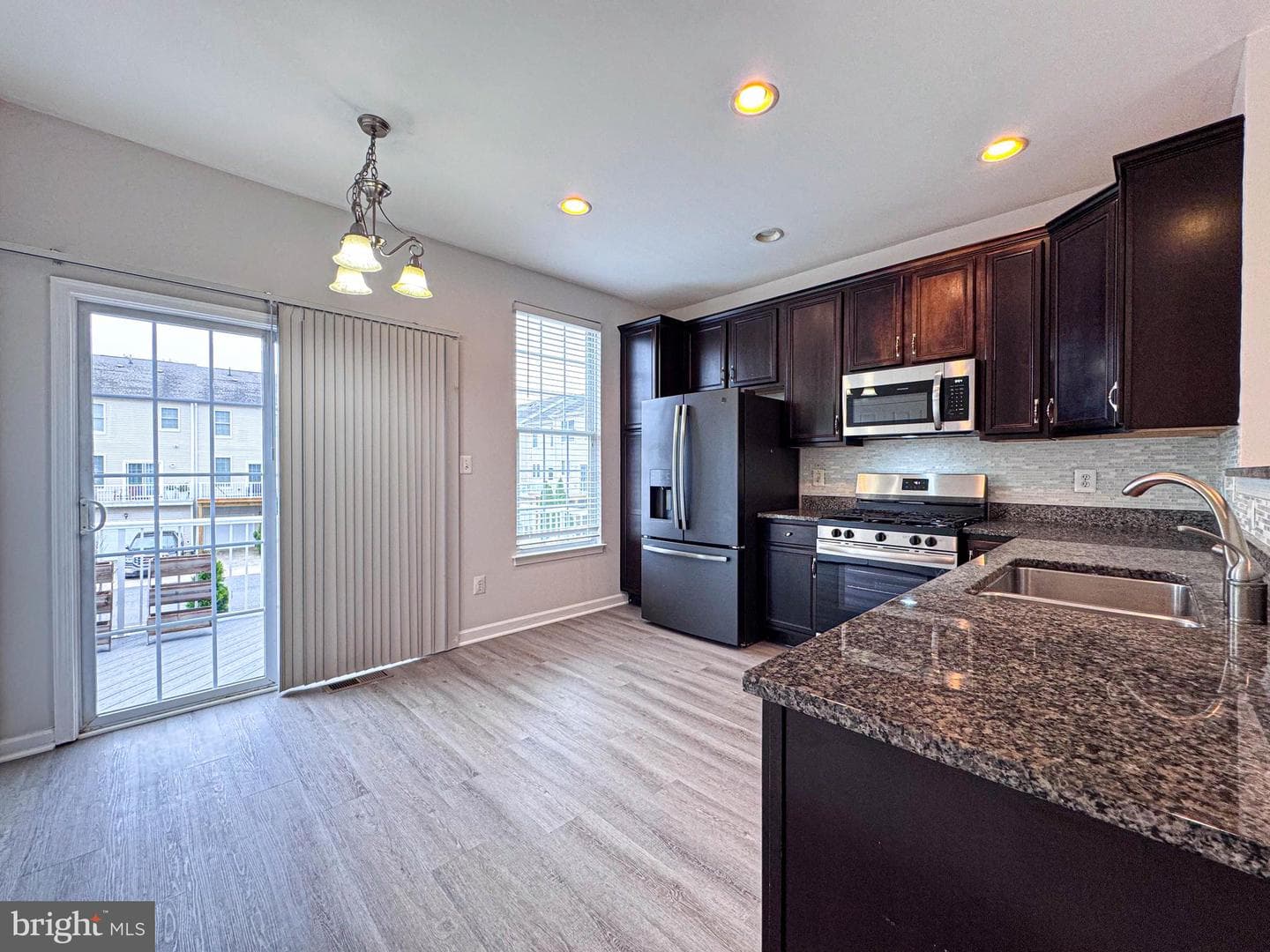25154 Monteith Terrace photo 21