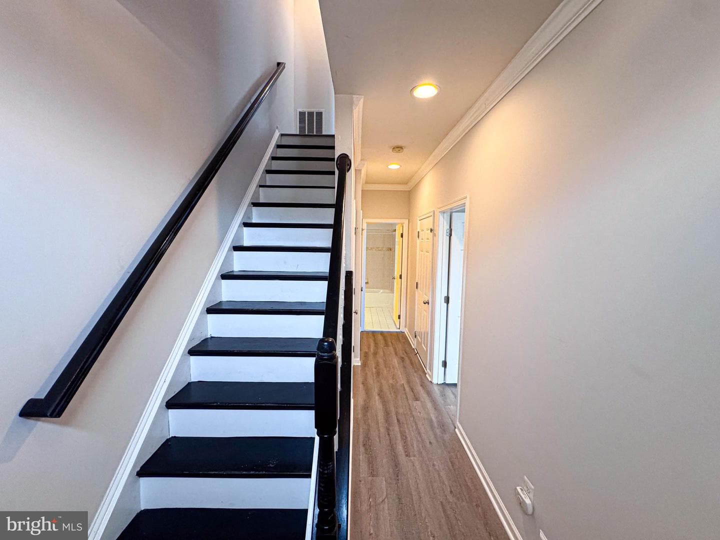 25154 Monteith Terrace photo 4
