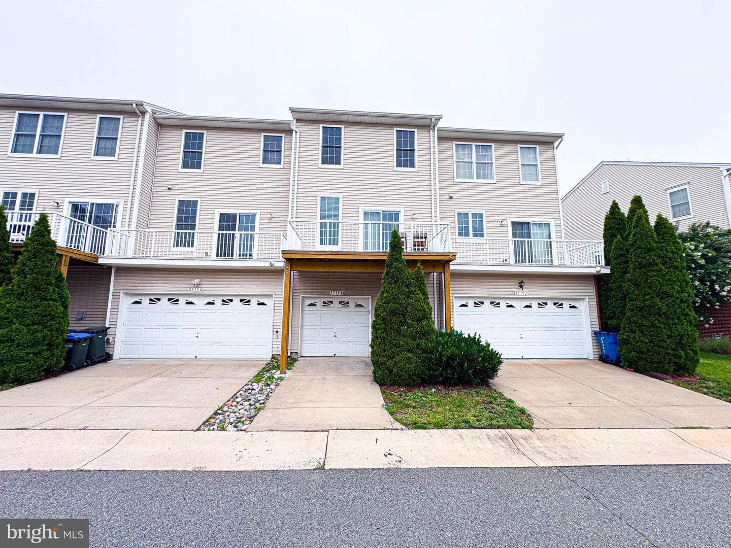 25154 Monteith Terrace photo 68