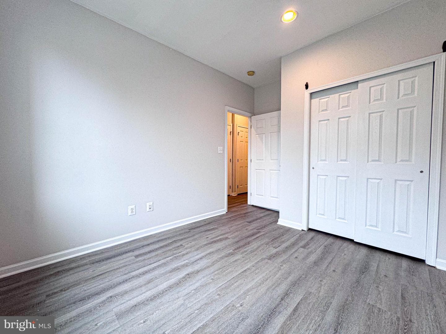 25154 Monteith Terrace photo 7