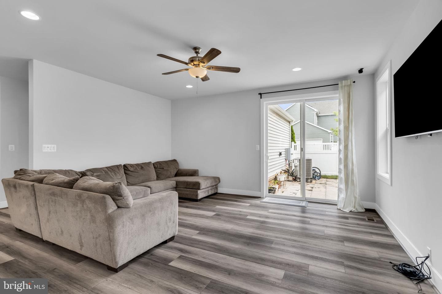 41919 Spring Air Drive photo 17