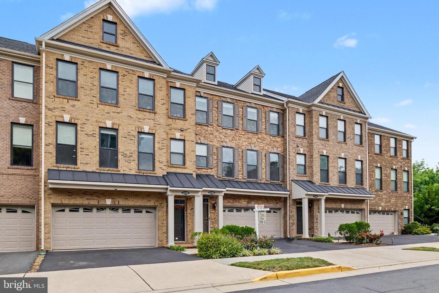 22503 Windsor Locks Square photo 52