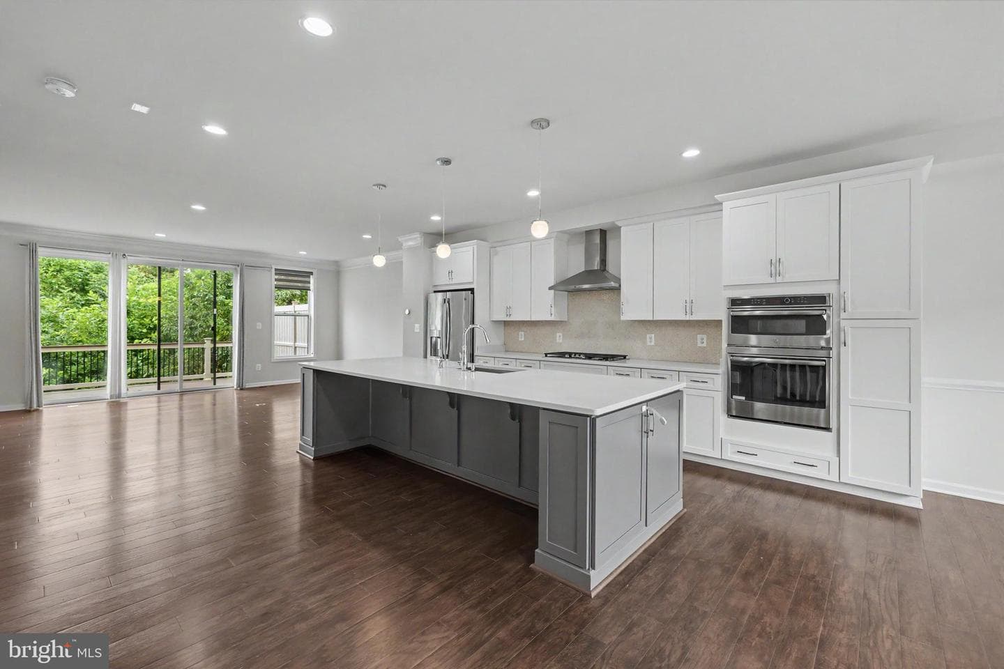 22503 Windsor Locks Square photo 9